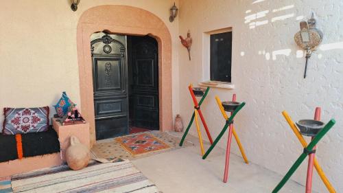 Iekārtas, LA PETITE MAISON DU LAC IRIKI in Foum Zguid