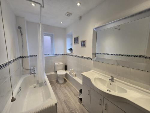 ฝักบัว, Horizon House in ออลเวย์