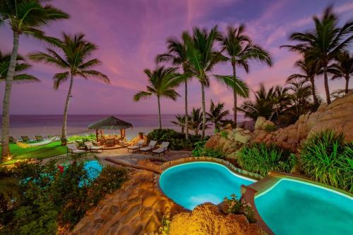 Villa Las Rocas by Cabo Villas