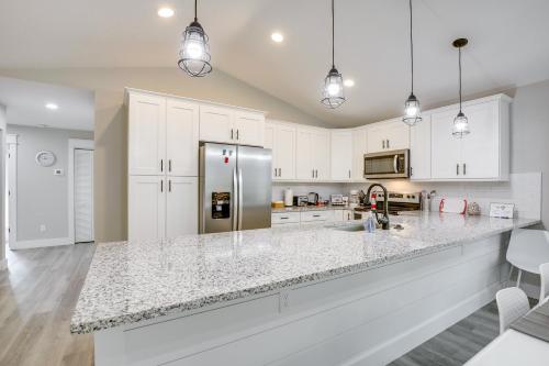 Brand New St Augustine Home - 5 Mi to Beach! in St. Augustine, USA