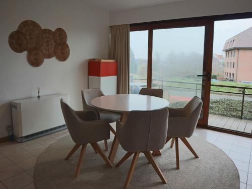 Bright & Airy Seaside Stay, Nieuport (photo 7)