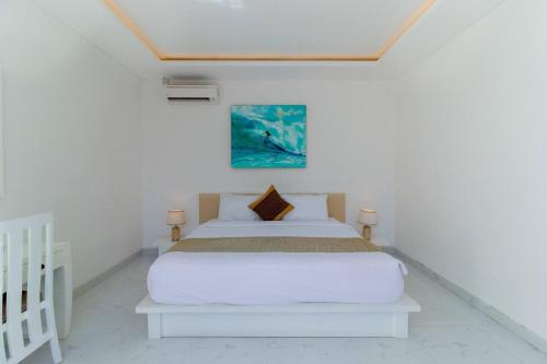 Superb 3 Bed Villa Walk to Beach Fast Wi-Fi - image 5