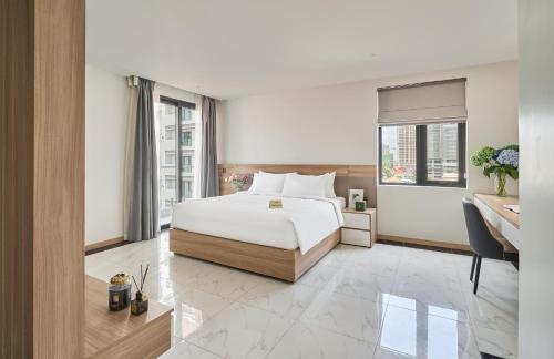 One-Bedroom Apartment - Non-Smoking image 8