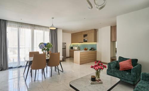 One-Bedroom Apartment - Non-Smoking image 4