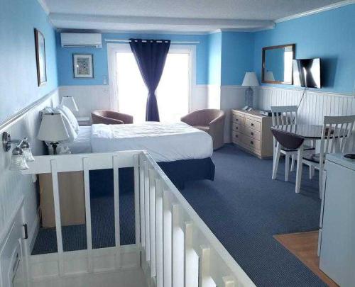 The Montauk Soundview 4
