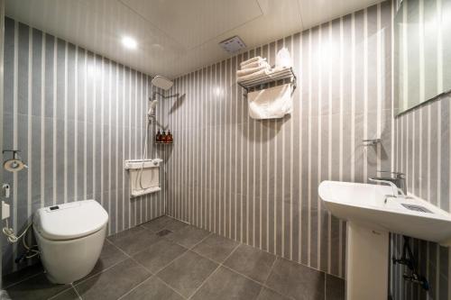 Mnlucky Hotel, Soul (fotografie 7)