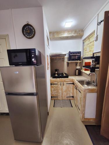 TRR3 Apt near Beach with Fine Cuisine & Pool, Grand Baie (foto 7)