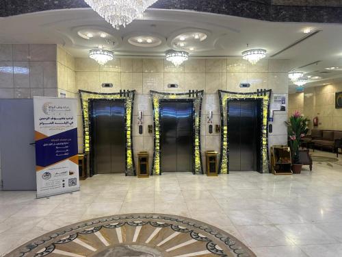 فندق نجمة ذاخر توصيل مجاني للحرم - Zakher Star Hotel Free Shuttle Service, Mekka (zdjęcie 11)