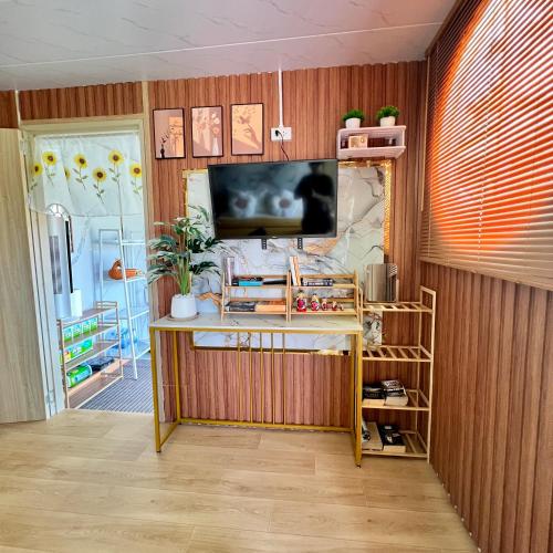 Lee Red House in Ao Phrao