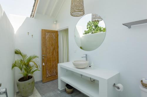 Premium Two-Bedroom Villa with Private Pool image 5