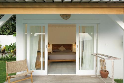 Three-Bedroom Villa image 7