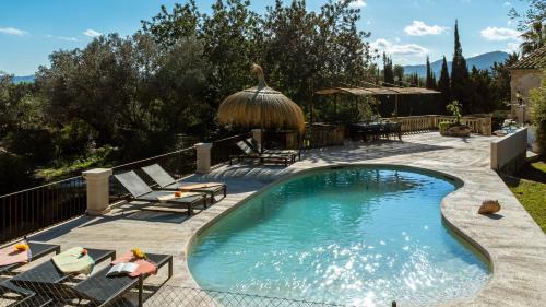 Deluxe Villa image 8