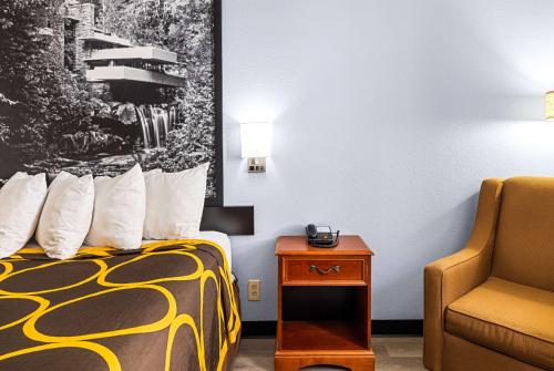 匹兹堡/门罗维尔速8酒店