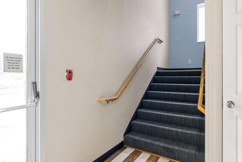 Super 8 by Wyndham Pittsburgh/Monroeville