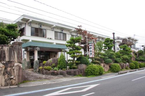 Hotellet från utsidan, Sawaki in Omishima
