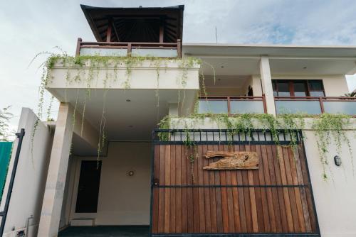 Villa with Private Pool image 2