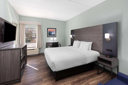 Baymont by Wyndham Creedmoor