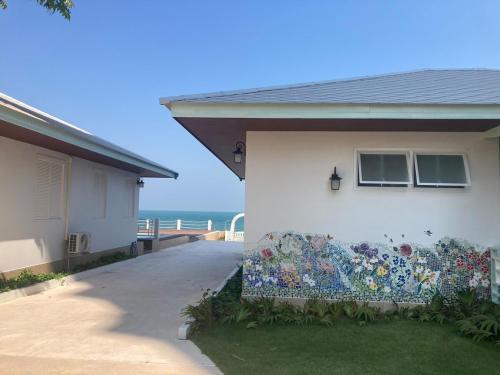 Dawn at sea Cha-am beach Dawn at sea Cha-am beach