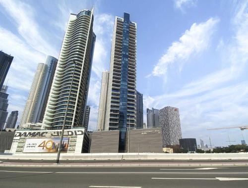 Silkhaus Burj Khalifa proxy 1BR with extra single bedroom - image 6