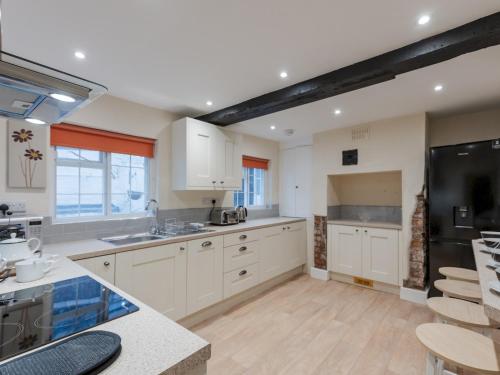 Létesítmények, Spacious home sleeps 9 - walker cyclist retreat - Pass the Keys in Church Stretton
