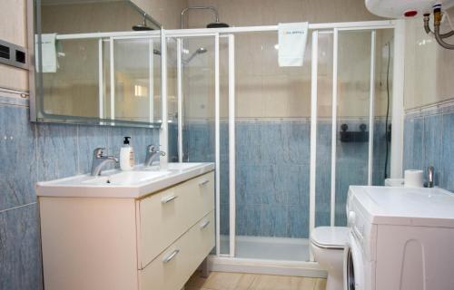 Two-Bedroom Apartment - Oceanfront  image 8
