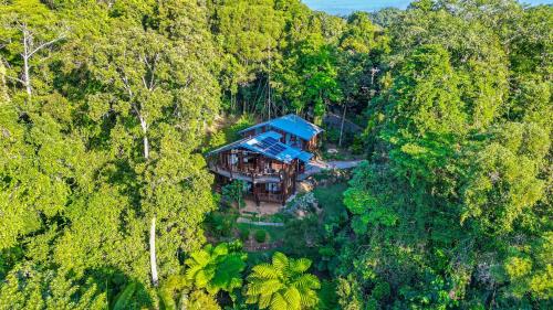 A környék, Pole home in paradise at Kuranda in Kuranda