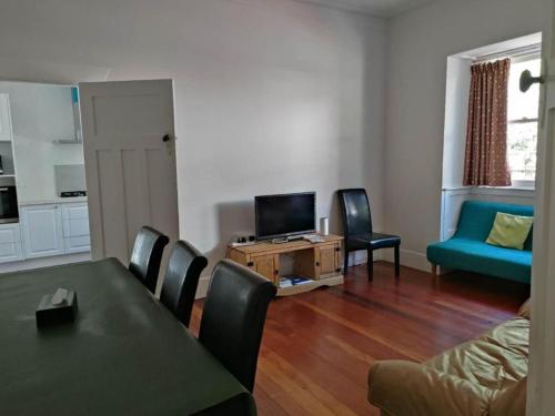 5 Bedroom House A with 13 Beds including 6 Double Beds, 2 Single Beds, and 5 Sofa Beds