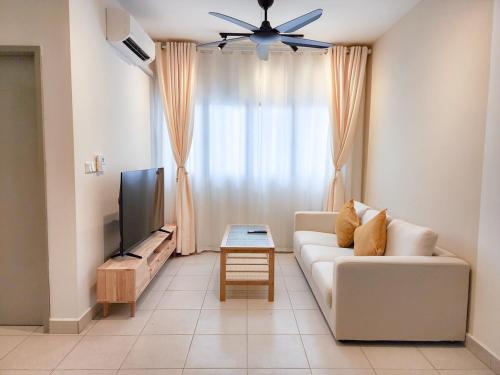 Flora Residency KL - Botanical Vibes #3BR2B #1-7 pax by Cowidea