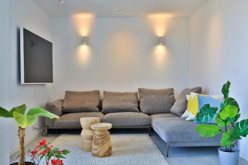 FRIDA - Saint-Tropez - 3 Bedrooms Sea View Apartment - 2 mins Walk to Port, Saint Tropez (fotografie 4)