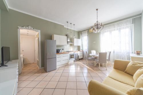 Pretty FLAT in Milan, Milán