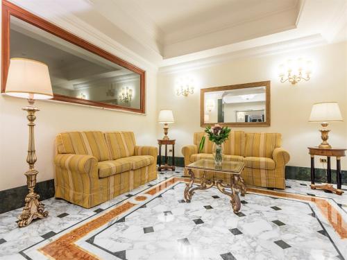 Raeli Hotel Regio - image 9
