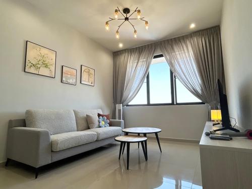 Cozy 2BR Sky Pool & Panoramic Views 1-6 Guests, Bayan Lepas