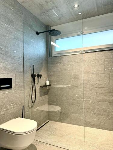 Luxury Studio 111 - Orange in Aarau, Schweiz