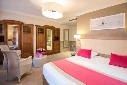 Hotel Vacances Bleues Royal Westminster in Menton