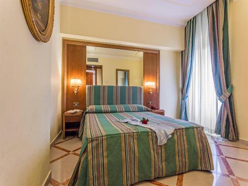 Raeli Hotel Noto - image 14