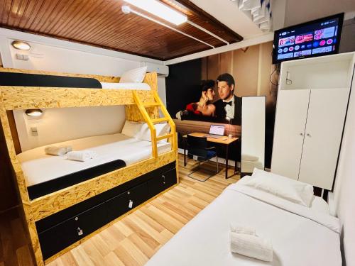 Lagos Central Rock School Hostel ,Algarve – Lagos, 