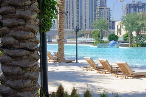Knokey Dubai Creek Beach with Lagoon Pool access, Dubái (foto 3)