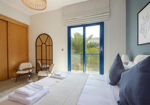 Breathtaking Villa With Roof Garden and Beach access, Дубай (фото 7)