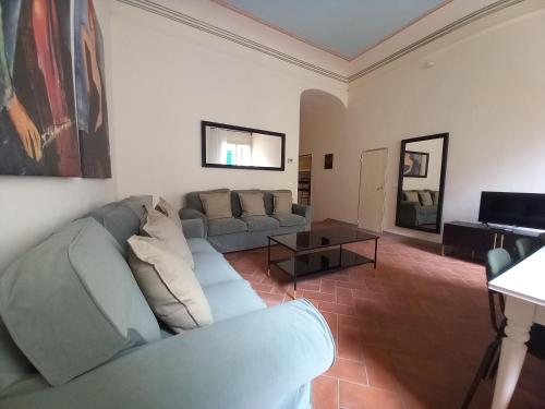 Moro - image 7