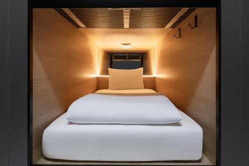 Zedwell Capsule Hotel Piccadilly Circus, Londyn (zdjęcie 5)
