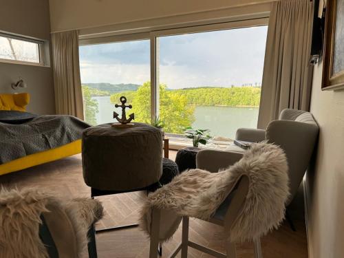 #4 Ommi Kese Suite PIRAT Sauna Balkon Seeblick in Olpe, Deutschland