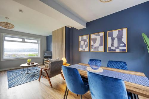 Charming Terrace House for Relaxing Retreat in Dumbarton