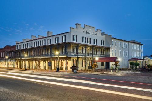 St James Hotel Selma Tapestry Collection by Hilton - image 12