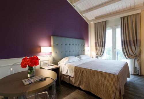 Savoia Hotel Regency – Bologna, KY
