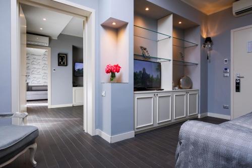 Savoia Hotel Regency - image 4