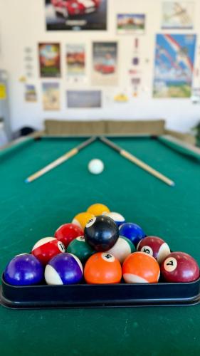 Charming family retreat with Pool & Amenities Disney & top Attractions in Davenport, USA