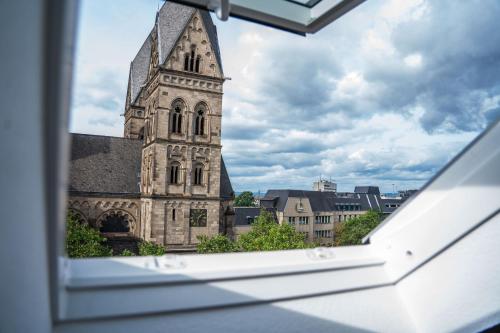 3-Floor Oasis in the Heart of Koblenz, Sleeps 16, Koblenc (fotografie 3)