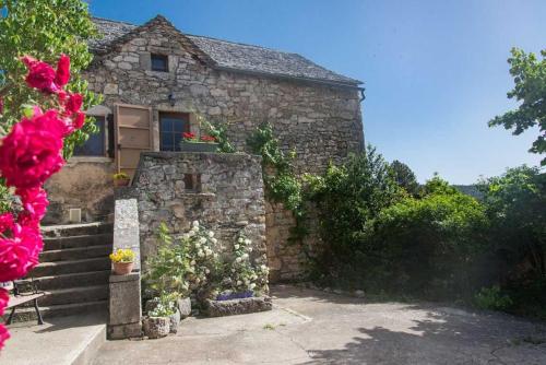 Gîte Gîte L'Anémone 6/7 personnes gîte à louer Hyelzas