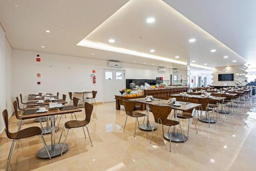 Restaurante, Edifício Curitiba João Bettega (Edificio Curitiba Joao Bettega) in Curitiba Countryside