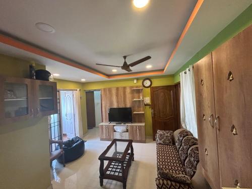 . Kundrathur home stay - Krishna's Casa S1